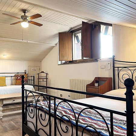 Ferienwohnung La Mansardina Venegono Superiore Exterior foto