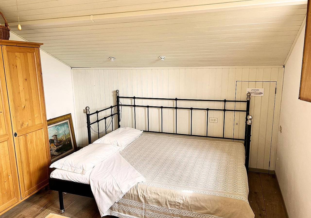 Ferienwohnung La Mansardina Venegono Superiore Exterior foto